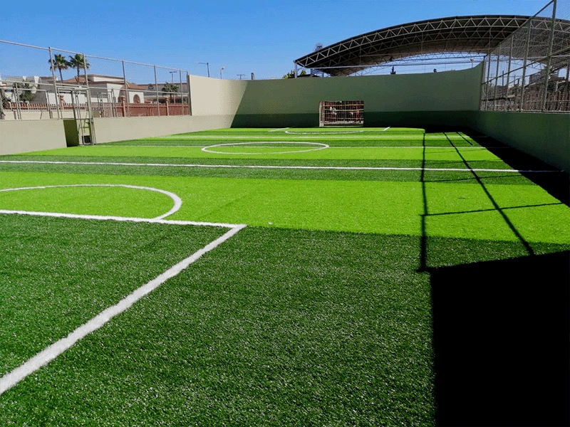 Césped para cancha multideportiva