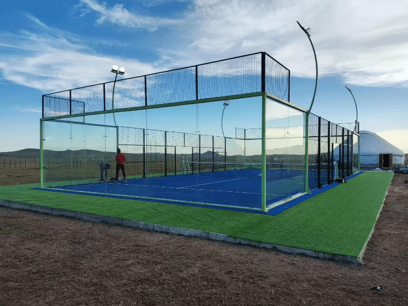 Cancha de tenis de césped artificial